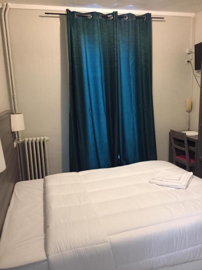 Pax Hotel Paříž Exteriér fotografie