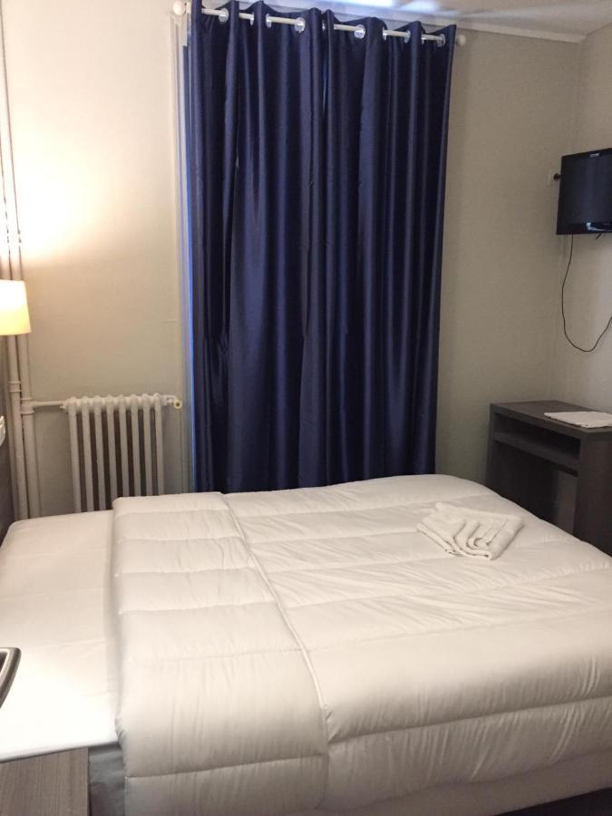 Pax Hotel Paříž Exteriér fotografie